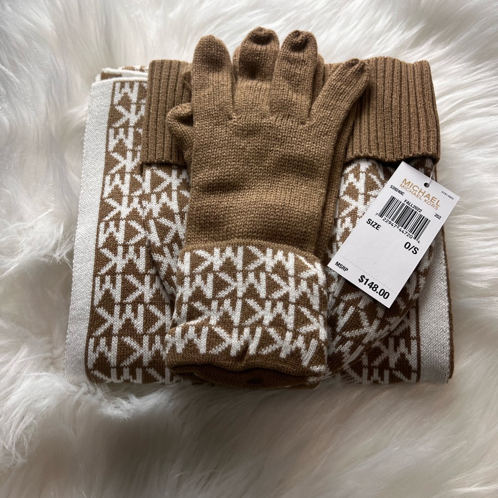 Michael Kors Scarf , Gloves and Hat set